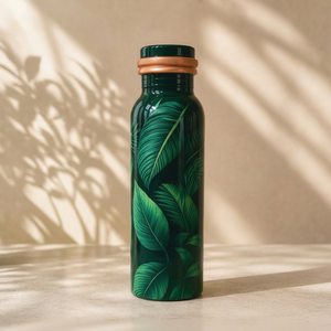 Botella de Agua de Cobre con Estampado de Hojas Tropicales, Diseño Natural Verde, Botella para Beber de Cobre Puro, Botella de Salud Ayurvédica Hecha a Mano - Product Image 1