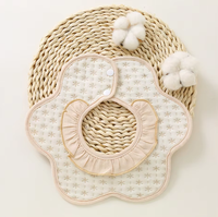 Bavoirs bébé en dentelle de coton de couleur unie 360 degrés pétales de nouveau-né imperméable gland stéréo Burp tissu Bandana avec fermeture à bouton pression