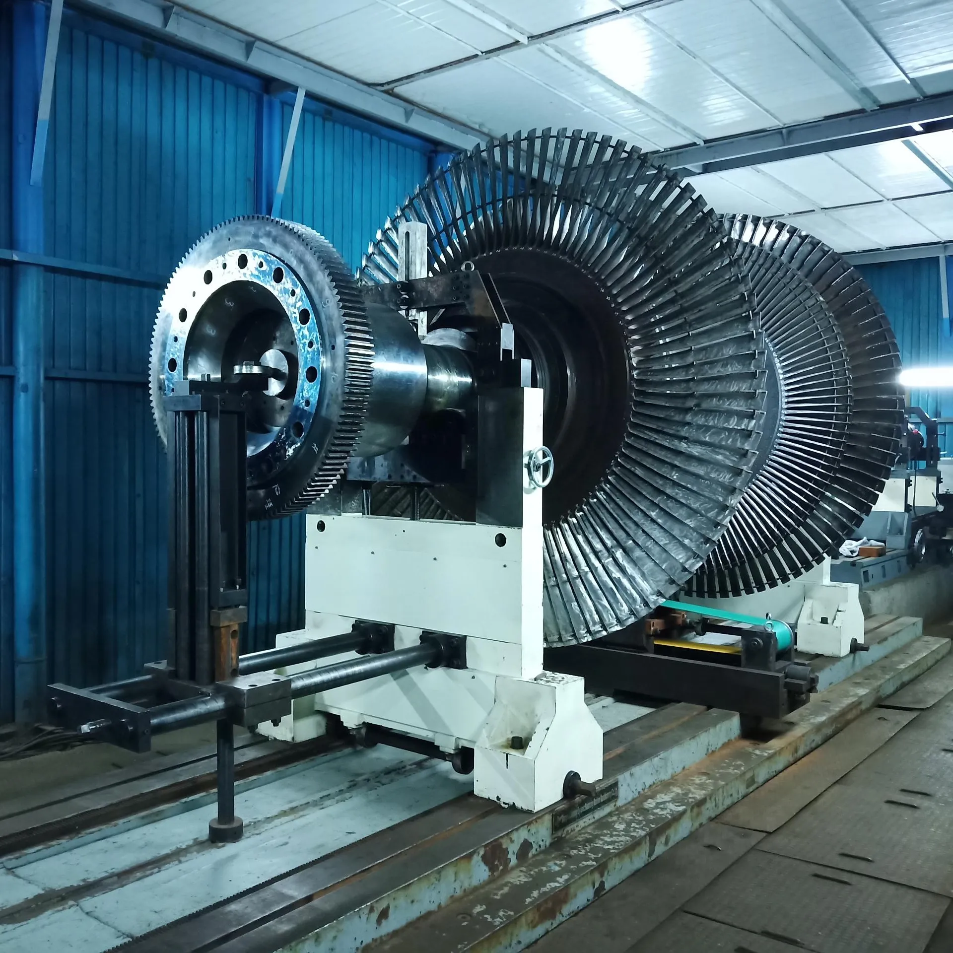 Macchina di bilanciamento del rotore della turbina della macchina di bilanciamento del rotore della turbina della macchina di bilanciamento del rotore della turbina a vapore di grandi dimensioni