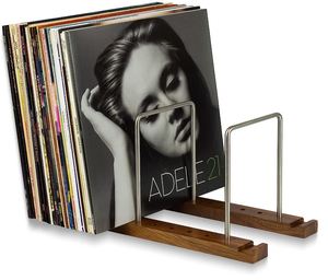 Support de rangement pour disques vinyles personnalisé 75 LP, support pour albums en bois de noyer massif, support pour albums - Product Image 1