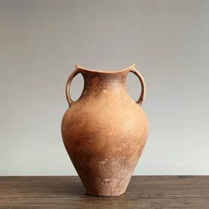 مزهرية طينية عتيقة بتصميم ريفي مُعتّق للزهور والنباتات - Product Image 1