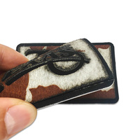 Étiquettes rectangulaires personnalisées en cuir de cheval avec logos découpés au laser, thermocollantes pour vêtements, autocollantes