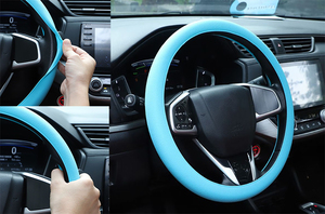 Housse de volant de voiture en silicone antidérapante universelle pour toutes les saisons, accessoire automobile moulé, disponible en plusieurs couleurs - Product Image 2