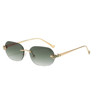 Lunettes de soleil œil de chat sans monture, verres dégradés, protection UV400, lunettes de soleil de conduite tendance, style unisexe adulte - Product Image 1