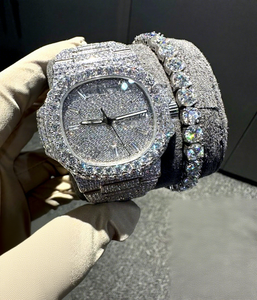 Montre de luxe pour homme avec boîtier en or blanc VVS1, cadran en verre serti de diamants Moissanite, bracelet en acier inoxydable, fermoir, étanche 10 bars - Product Image 1