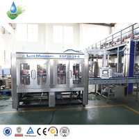 Nouvelle machine de remplissage et d'emballage automatique de liquides (eau minérale pure) de bonne qualité, 5000 BPH, 500-2000 L