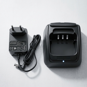 Desktop-Ladegerät & Akku-Set für AnyTone AT-<span class=keywords><strong>D878UV</strong></span> AT-D878UVII DMR Digitales Zweiwege-Funkgerät QB-44HL Li-Ionen-Akku - Product Image 4