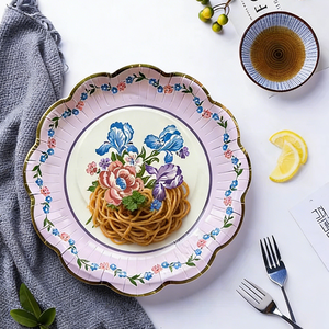 Piring kertas sekali pakai berdiameter 9 inci dengan motif bunga pastel dan pinggiran emas bergelombang untuk resepsi pernikahan & prasmanan - Product Image 2