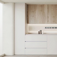 Buffet minimaliste en bois avec panneaux crème pour salle à manger, cuisine, salon |   Carte E0 |   Meubles de salon