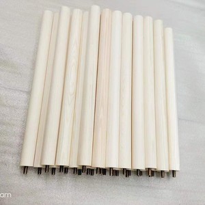 Bâtons ronds en bois de pin, couleur naturelle, faits à la main pour projets de bricolage - Product Image 3
