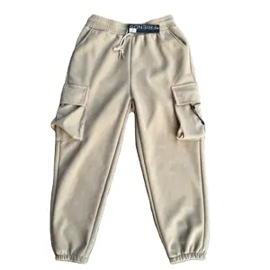 YIWU निर्माता प्रत्यक्ष पुरुषों के कस्टम उच्च गुणवत्ता वाले स्प्रिंग ऑटम पैंट पुरुष स्ट्रीटवियर कैज़ुअल स्ट्रेट मल्टी पॉकेट पैंट पुरुष