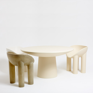 Nordic designer dining table yujifeng restaurant personalized FRP small family round household creative mushroom table
