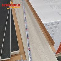 Neues Material Langlebiger SPC-Vinylboden Klicksystem Verschleißfest Rutschfest Breite Dielen Fischgrätmuster für Innenbereich