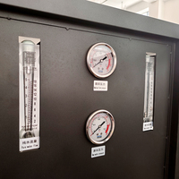 Système de traitement d'eau par osmose inverse monté sur skid 500 L/H, contrôlé par PLC, avec pompe intégrée, conception personnalisable et cuve sous pression écologique