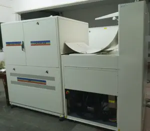Máquina de Impressão de Grande Formato Poli 3049 Laserlab Digital Minilab