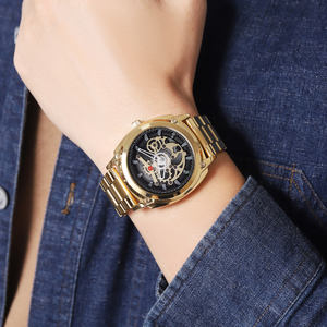 นาฬิกาควอตซ์ดีไซน์เรียบหรูและมินิมอล เน้นการบอกเวลาอย่างแม่นยำ ปลอดภัย สวมใส่สบาย ด้วยดีไซน์ทันสมัย สะอาดตา พร้อมโลโก้แบรนด์แบบกำหนดเอง - Product Image 3