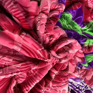 Vente en gros Offre Spéciale épais 100% polyester impression et gaufrage Raschel couverture tissu pour l'hiver - Product Image 4