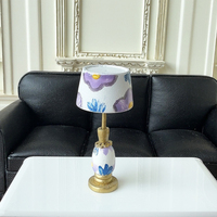 Mini lampe de table pour maison de poupée, échelle 1/12, modèle de lampe de bureau sans éclairage, pour la décoration de scène de maison de poupée, accessoire d'affichage de diorama