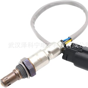 เซ็นเซอร์ฟอร์ด O2 รุ่น FB5Z-9F472-A สำหรับตรวจสอบก๊าซไอเสียรถยนต์ อะไหล่ทดแทน - Product Image 1