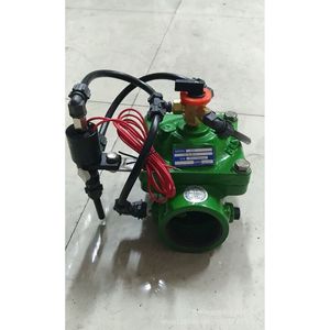 Válvula Industrial para Filtro de Agua Bermad 410 G-2 Dn50 con Cable Rojo y Manguera Negra para Sistema de Plomería - Product Image 1