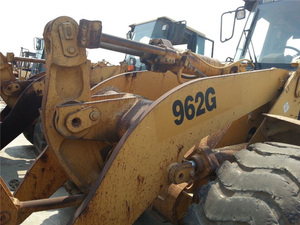 รถตักล้อยางมือสอง Caterpillar รุ่น 962g 950h 966f 966g 973d ขนาด 3.5 ลูกบาศก์เมตร 6 ตัน กำลังแรง พร้อมเครื่องยนต์ ขายที่เซี่ยงไฮ้ - Product Image 4