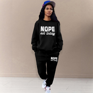 S390909 Set casual da donna con felpa girocollo e pantaloni stampati con la scritta '<span class=keywords><strong>Nope</strong></span>' - Product Image 1