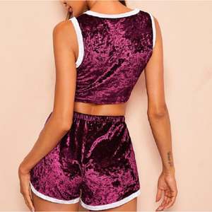 Conjunto de Pijama de Terciopelo, Top Corto y Pantalones Cortos, Conjunto de Pijama de Dos Piezas, Ropa de Dormir para Mujer de Talla Grande - Product Image 2