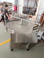 Bouteille d'alimentation automatique bouteille unscrambler rotatif recueillir plateau tournant canettes boîtes ligne de remplissage