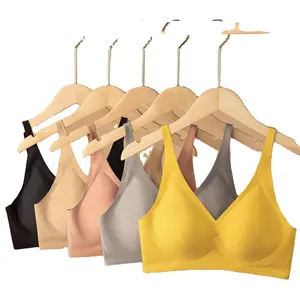 2022 Offre Spéciale Femmes Sexy Sommeil Respirant Couleur Unie Seule Pièce Sans Couture Push Up Soutien-Gorge Amovible Rembourré Soutien-Gorge Sans Couture