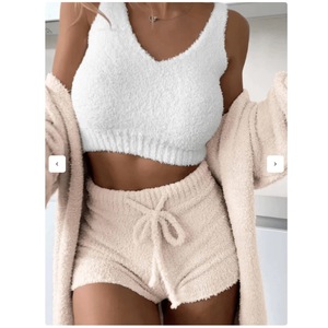 Women's Plush 3-Piece Loungewear Set Fleece Long Sleeve Crop <b>Top</b> Shorts Sleepwear Casual Wear For Winter Comfortable Home Outfit - Product Image 3