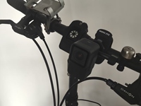 Motorrad/Fahrrad Video-Dashcam 2025 Full HD 1080P Anti-Shake Wasserdichtes Gehäuse 1 Jahr Garantie 360-Grad-Objektiv Eingebautes WLAN
