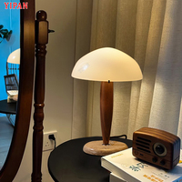 Lámpara de mesa decorativa de lujo, mesita de noche, Villa, restaurante, dormitorio, sala de estudio, luz de mesa Led de mármol