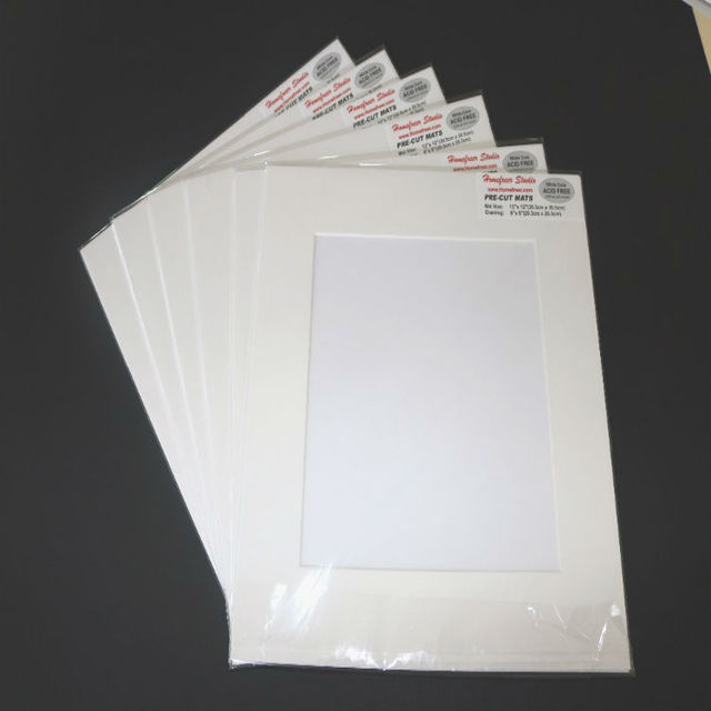 Hot Selling Customized Logo White Paper Photo Frames 5X7" Decorative Tabletop Gifts