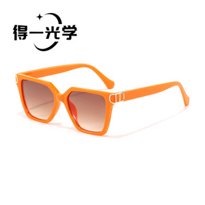 Women's Oversized Square <b>Sunglasses</b> Black PC Frame UV400 Protection Type 3 Lenses - Product Image 5
