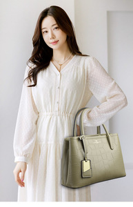 Fashion New Designer Crossbody <b>Bags</b> High Quality PU Leather Shoulder Messenger <b>Bag</b> Casual Totes Luxury Women Handbags and Purses - Product Image 2