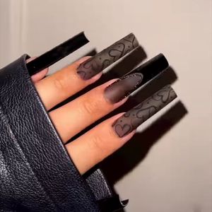 Vente en gros de faux ongles carrés <span class=keywords><strong>flamme</strong></span>, 24 pièces, couleurs mélangées, longs ongles colorés, pose d'ongles, art des ongles, emballage personnalisé avec logo - Product Image 3