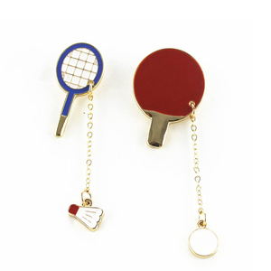 Badges en émail doux pour sports de ballon populaires américains : basketball, football, volleyball, badges pour vêtements, épingles de revers - Product Image 4