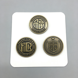 การหล่อเหล็กโลหะผสมกลึง CNC แบบกำหนดเองโลโก้3D และป้ายสี2D ป้ายโลหะ - Product Image 2