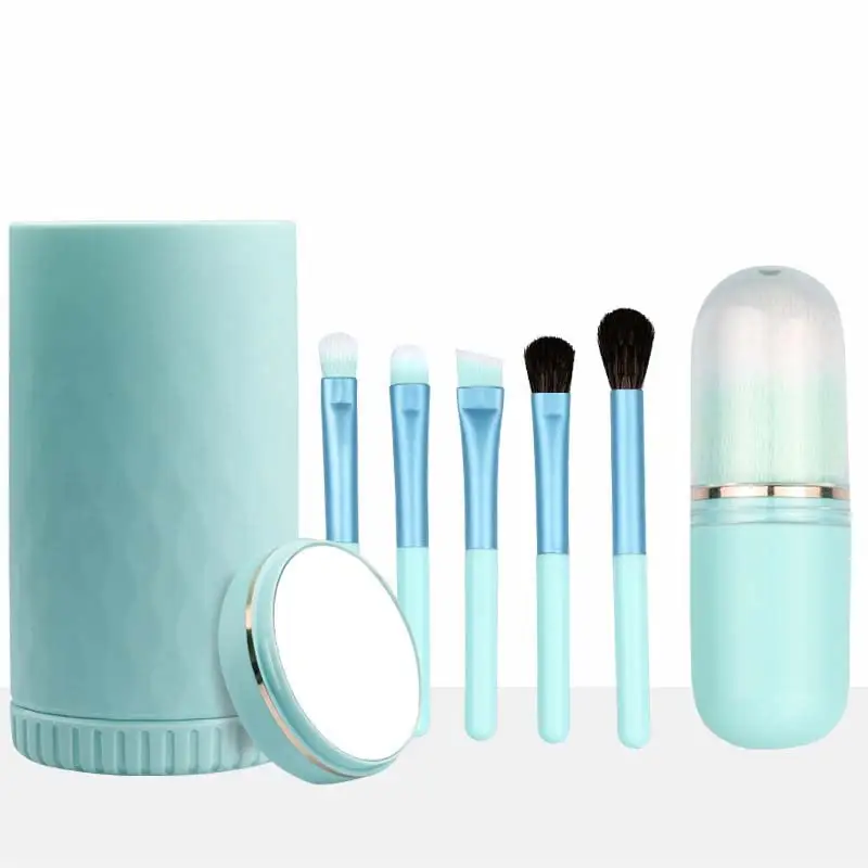 Kit de brochas cosméticas verdes Juego de brochas de maquillaje 6 en 1 de viaje portátil con espejo y soporte