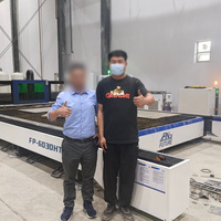 Machines de découpe laser à fibre à grande vitesse FINCM 40KW pour tôles métalliques, découpeuse laser CNC 12KW pour grande échelle