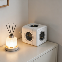 Multiprise portable France Cube avec 3 prises CA et 4 ports USB à charge rapide pour voyages en France et dortoirs