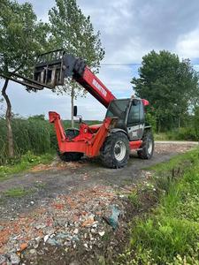 Haute qualité Manitou MHT 1490 <span class=keywords><strong>chariot</strong></span> élévateur télescopique transpalette Jack <span class=keywords><strong>chariot</strong></span> 2 tonnes OEM personnalisé poule Support extérieur ascenseur - Product Image 4