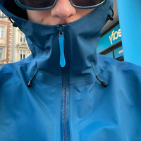 Veste Softshell personnalisée pour l'extérieur Veste coupe-vent résistante à l'eau OEM imperméable et coupe-vent en nylon ripstop pour hommes
