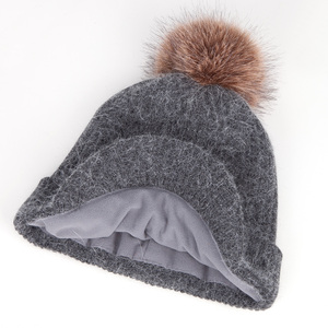 Fabricant d'hiver <span class=keywords><strong>Bonnet</strong></span> à visière en laine angora tricoté personnalisé avec <span class=keywords><strong>pompon</strong></span> en fourrure pour hommes femmes - Product Image 3