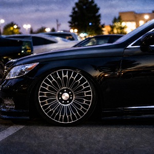 Nouvelles jantes de remplacement directes Mercedes - Jantes complètes personnalisées OEM approuvées DOT 5x112mm ET35 36 39 <span class=keywords><strong>43</strong></span> en alliage forgé noir usiné - Product Image 1