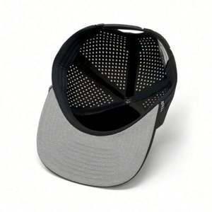 Gorra de Béisbol Impermeable de 5 Paneles con Logotipo Personalizado, Gorra Deportiva de Alto Rendimiento con Orificios Cortados con Láser y Cuerda - Product Image 6