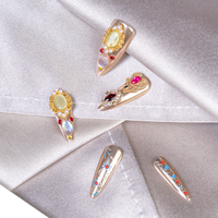 Ongles à presser de luxe couleur or champagne avec pierres précieuses, perles 3D et strass, fabrication mécanique, vente en gros, emballage personnalisable
