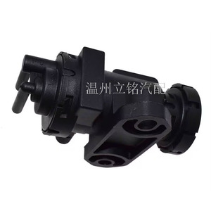 Vanne solénoïde de contrôle de suralimentation 11657808032 pour pièces automobiles BMW - Product Image 1
