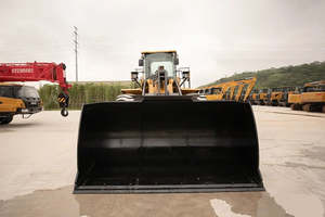 Cargador Frontal de Alta Potencia 6T con Cucharón de 4 Metros Cúbicos Modelo SW966K1 para la Industria Minera - Product Image 4