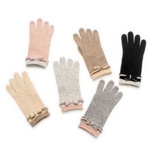 Gants en cachemire pour femmes à cinq doigts avec nœud pour jeunes Ski Bike Drive Walk Accessoires de mode élégants et confortables - Product Image 1